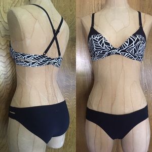 lululemon swimsuit *palm print 4